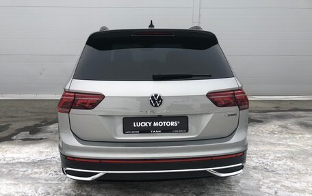 Volkswagen Tiguan II, 2021 год, 3 779 000 рублей, 8 фотография