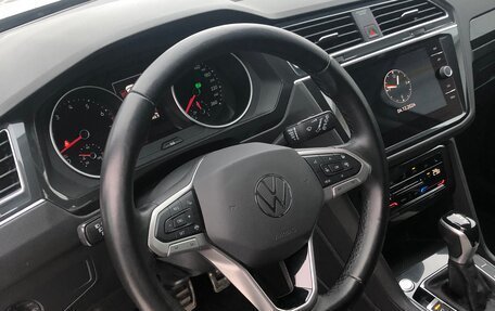 Volkswagen Tiguan II, 2021 год, 3 779 000 рублей, 11 фотография