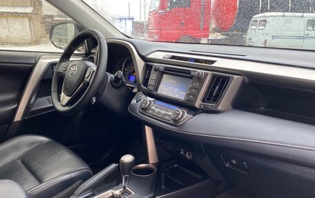 Toyota RAV4, 2014 год, 2 220 000 рублей, 6 фотография