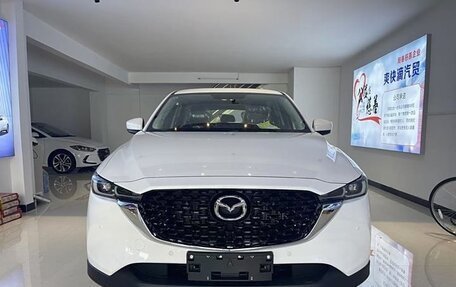 Mazda CX-5 II, 2024 год, 4 100 000 рублей, 2 фотография