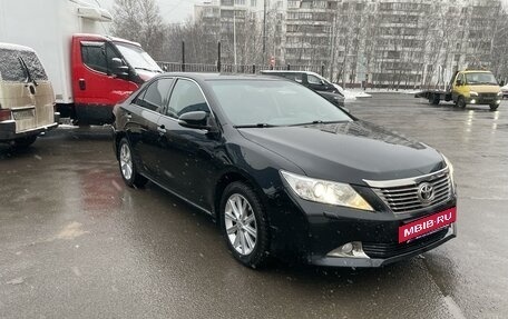 Toyota Camry, 2014 год, 2 980 000 рублей, 2 фотография