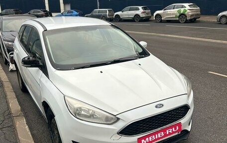 Ford Focus III, 2016 год, 500 000 рублей, 2 фотография