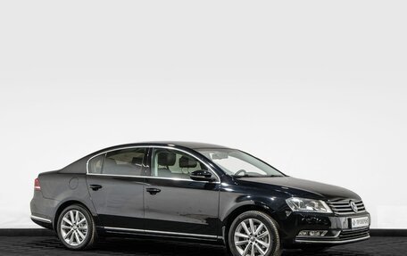 Volkswagen Passat B7, 2013 год, 1 399 000 рублей, 3 фотография