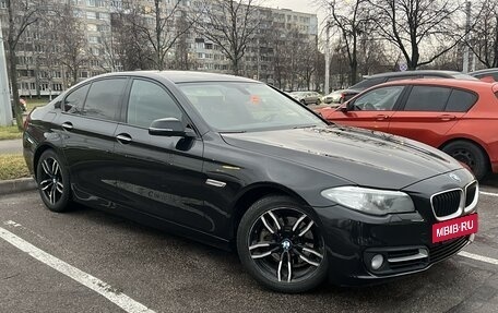 BMW 5 серия, 2013 год, 2 200 000 рублей, 3 фотография