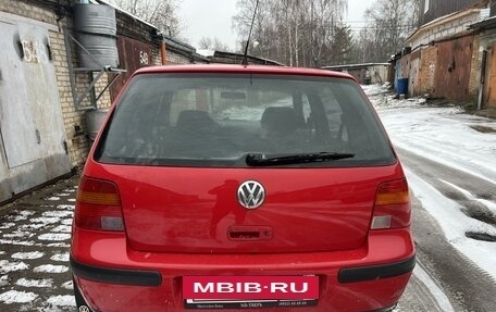 Volkswagen Golf IV, 2001 год, 450 000 рублей, 2 фотография