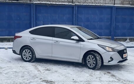 Hyundai Solaris II рестайлинг, 2020 год, 1 420 000 рублей, 17 фотография