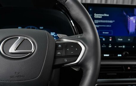 Lexus TX, 2023 год, 14 300 000 рублей, 16 фотография