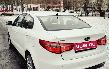 KIA Rio III рестайлинг, 2014 год, 1 006 000 рублей, 4 фотография