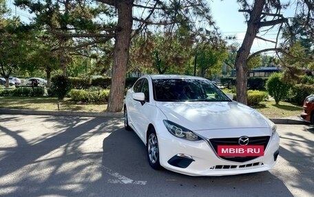 Mazda 3, 2014 год, 1 345 000 рублей, 2 фотография