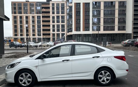 Hyundai Solaris II рестайлинг, 2012 год, 945 000 рублей, 9 фотография