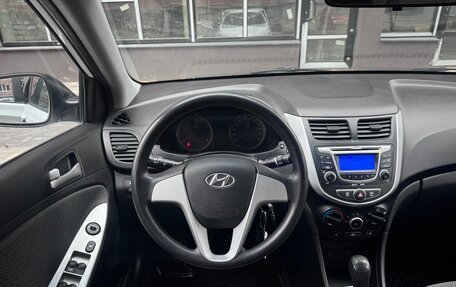 Hyundai Solaris II рестайлинг, 2012 год, 945 000 рублей, 17 фотография