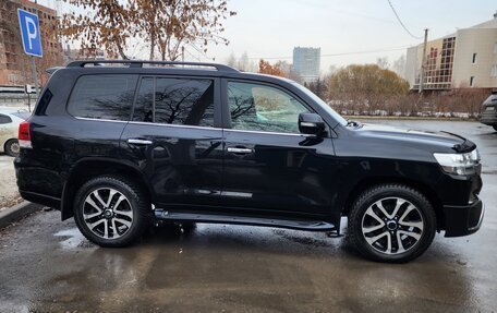 Toyota Land Cruiser 200, 2016 год, 6 500 000 рублей, 7 фотография