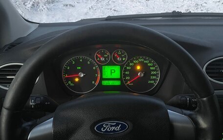 Ford Focus II рестайлинг, 2006 год, 540 000 рублей, 13 фотография