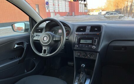 Volkswagen Polo VI (EU Market), 2011 год, 699 000 рублей, 9 фотография