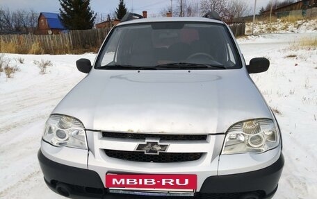 Chevrolet Niva I рестайлинг, 2011 год, 450 000 рублей, 9 фотография