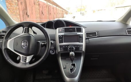 Toyota Verso I, 2013 год, 1 420 000 рублей, 7 фотография