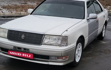 Toyota Crown, 1995 год, 550 000 рублей, 2 фотография