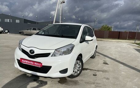 Toyota Vitz, 2011 год, 820 000 рублей, 7 фотография