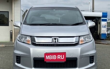 Honda Freed I, 2016 год, 960 000 рублей, 2 фотография