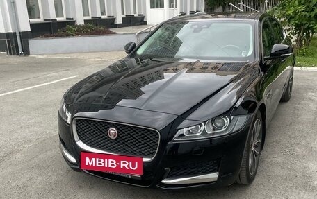 Jaguar XF II, 2016 год, 3 200 000 рублей, 8 фотография