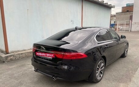 Jaguar XF II, 2016 год, 3 200 000 рублей, 11 фотография