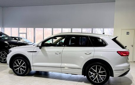 Volkswagen Touareg III, 2022 год, 9 899 000 рублей, 10 фотография