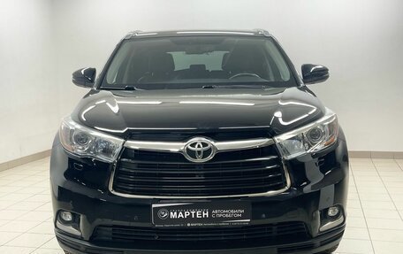 Toyota Highlander III, 2015 год, 3 190 000 рублей, 2 фотография