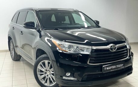 Toyota Highlander III, 2015 год, 3 190 000 рублей, 3 фотография