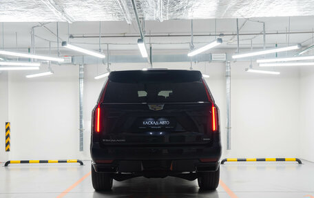 Cadillac Escalade V, 2023 год, 15 200 000 рублей, 4 фотография