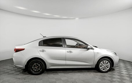 KIA Rio IV, 2017 год, 925 000 рублей, 5 фотография