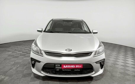 KIA Rio IV, 2017 год, 925 000 рублей, 2 фотография