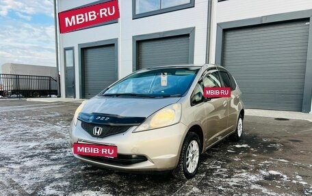 Honda Fit III, 2010 год, 899 000 рублей, 2 фотография