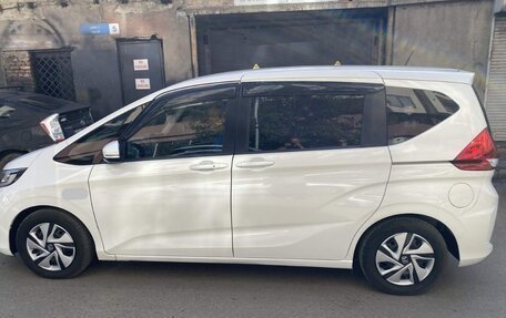 Honda Freed II, 2017 год, 1 450 000 рублей, 7 фотография