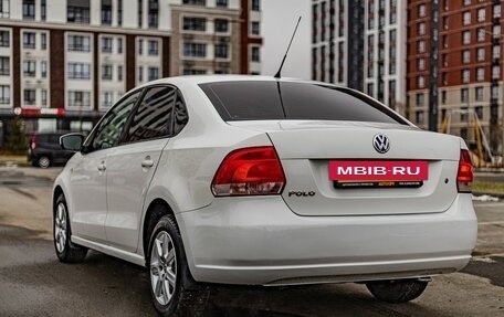 Volkswagen Polo VI (EU Market), 2012 год, 800 000 рублей, 5 фотография