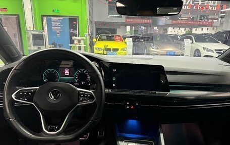 Volkswagen Golf VIII, 2021 год, 2 180 250 рублей, 8 фотография