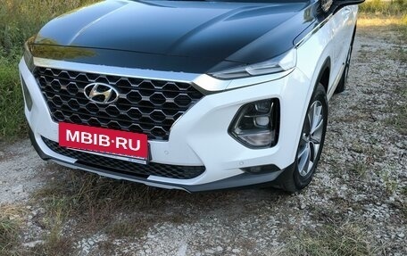 Hyundai Santa Fe IV, 2019 год, 3 000 000 рублей, 26 фотография