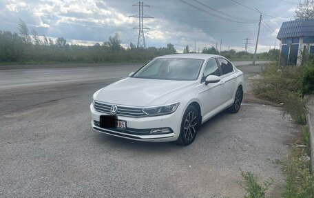 Volkswagen Passat B8 рестайлинг, 2017 год, 1 650 000 рублей, 6 фотография