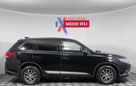 Mitsubishi Outlander III рестайлинг 3, 2017 год, 1 659 000 рублей, 3 фотография