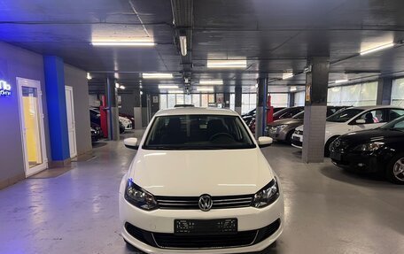 Volkswagen Polo VI (EU Market), 2012 год, 600 000 рублей, 2 фотография