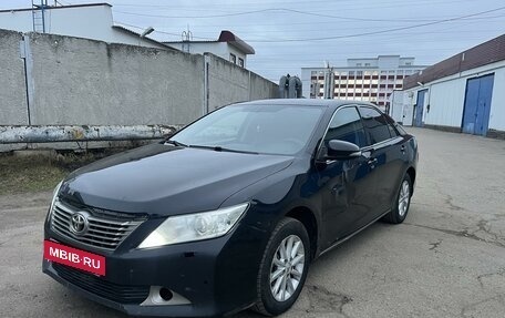 Toyota Camry, 2014 год, 1 240 000 рублей, 2 фотография