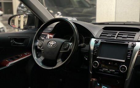 Toyota Camry, 2012 год, 1 999 999 рублей, 26 фотография