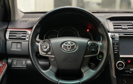 Toyota Camry, 2012 год, 1 999 999 рублей, 32 фотография