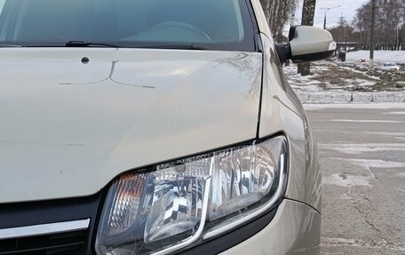 Renault Logan II, 2018 год, 821 500 рублей, 21 фотография