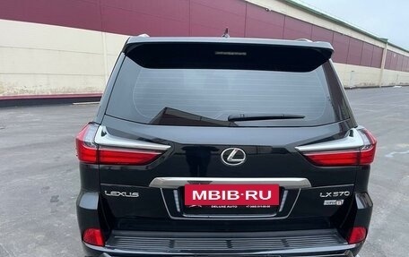 Lexus LX III, 2018 год, 9 500 000 рублей, 5 фотография