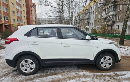 Hyundai Creta I рестайлинг, 2018 год, 1 580 000 рублей, 4 фотография