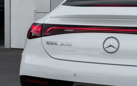 Mercedes-Benz EQE, 2022 год, 8 320 000 рублей, 7 фотография