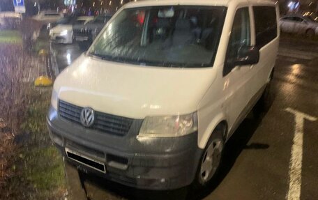 Volkswagen Transporter T5 рестайлинг, 2008 год, 1 060 000 рублей, 1 фотография