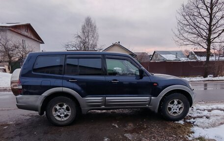 Mitsubishi Pajero III рестайлинг, 2002 год, 870 000 рублей, 3 фотография