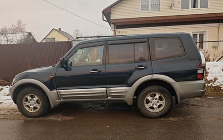 Mitsubishi Pajero III рестайлинг, 2002 год, 870 000 рублей, 2 фотография