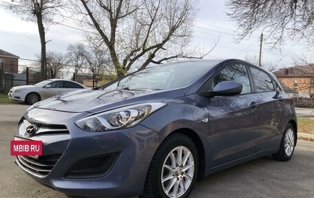 Hyundai i30 II рестайлинг, 2012 год, 985 000 рублей, 3 фотография